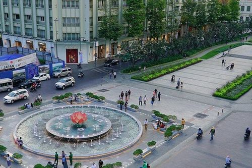 TPHCM cấm xe 3 đêm liên tục ở phố đi bộ Nguyễn Huệ