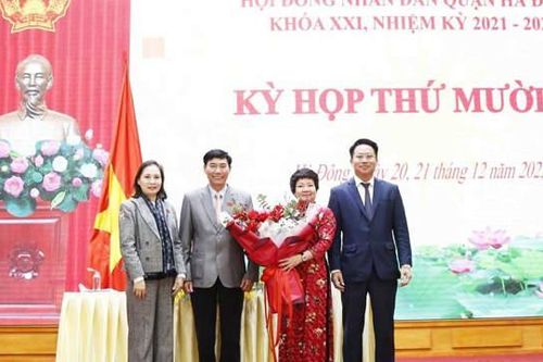 Bà Trần Thị Lương An được bầu giữ chức Phó Chủ tịch UBND quận Hà Đông