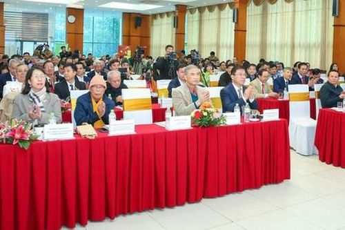 Kết hợp Đông – Tây y trong chăm sóc hỗ trợ, điều trị bệnh ung thư