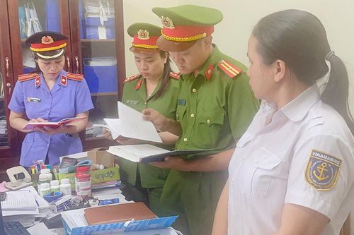 Bắt tạm giam Giám đốc Cảng vụ Hàng hải Quảng Nam