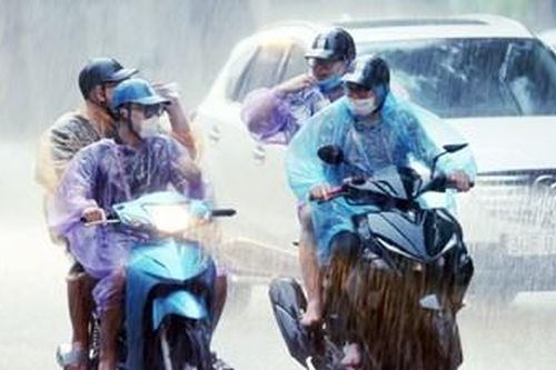 Nam Trung Bộ mưa to diện rộng, Bắc Bộ và Bắc Trung Bộ trời rét đậm