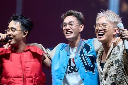 B Ray kết hợp với hai 'phù thủy âm nhạc' khiến dàn rapper đình đám Việt Nam Karik, JustaTee, Thái VG hết lời khen ngợi