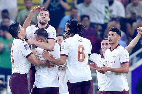 FIFA Club World Cup: Man.City đánh bại Urawa 3-0 để nhẹ nhàng vào chung kết