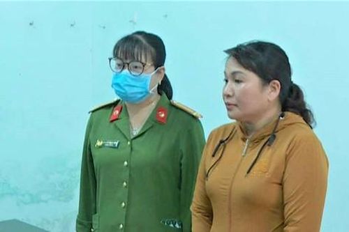 Bắt người phụ nữ làm giả 2 'sổ đỏ', chiếm đoạt hơn 500 triệu đồng