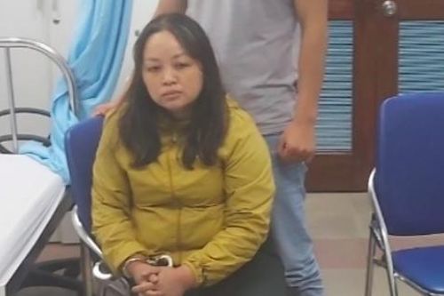 Hẹn đương sự vào bệnh viện để cầm tiền hối lộ, nữ chấp hành viên bị phạt 4 năm 6 tháng tù