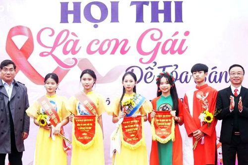 Hơn 500 giáo viên và học sinh tham gia Hội thi 'Là con gái để tỏa sáng'