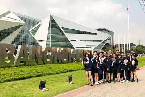 Thái Lan thiết lập 1.500 Lớp học Số cho các trường học trên toàn quốc