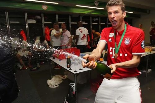 Những bức ảnh đẹp nhất trong sự nghiệp bóng đá lừng lẫy của Thomas Müller