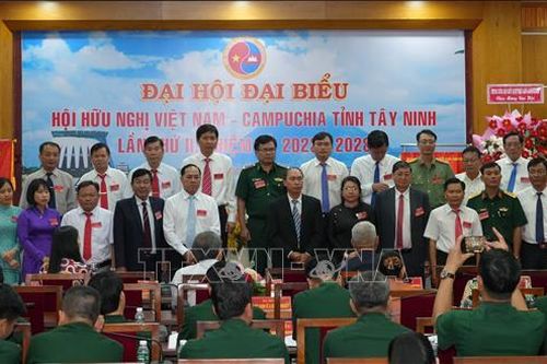 Cầu nối thúc đẩy tình đoàn kết nhân dân hai nước Việt Nam - Campuchia