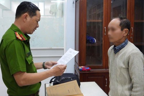 Lừa bán đất chiếm đoạt gần 1 tỷ đồng