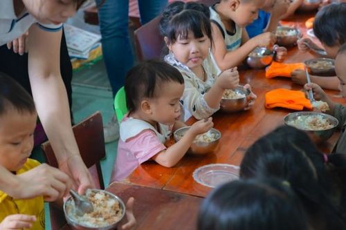 Dấu chân thiện nguyện của Quỹ Chăm sóc sức khỏe gia đình Việt Nam