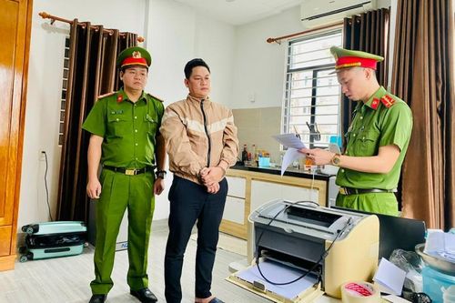 Đà Nẵng: Bắt Chủ tịch HĐQT và Tổng Giám đốc Vietnam Capital