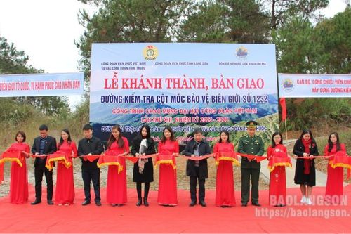 Khánh thành công trình đường kiểm tra cột mốc biên giới số 1232