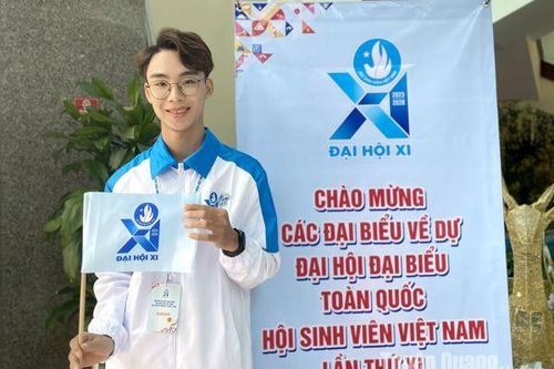'Sinh viên 5 tốt' Tạ Văn Nam học giỏi, năng động