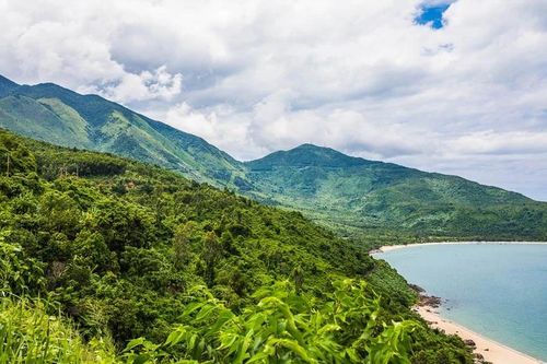 Travel Off Path: Việt Nam là điểm đến lý tưởng dịp cuối năm và đón năm mới