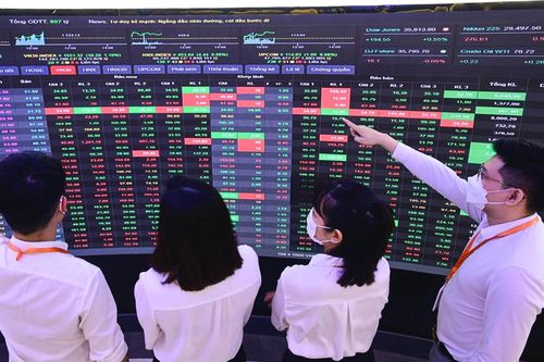 Nhiều hãng chứng khoán chạy đua tăng vốn nhằm gia tăng cho vay margin