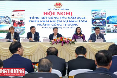 Hội nghị Tổng kết công tác năm 2023, triển khai nhiệm vụ năm 2024 ngành Công Thương