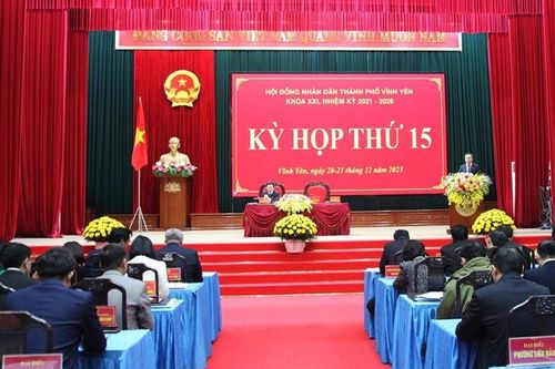 Vĩnh Phúc: Khai mạc Kỳ họp thứ 15, HĐND thành phố Vĩnh Yên khóa XXI