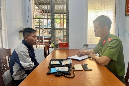Đóng giả bệnh nhân, con nghiện lẻn vào bệnh viện để khoắng tài sản