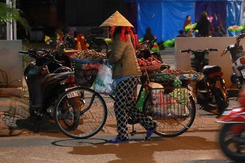 Mưu sinh đêm giá rét