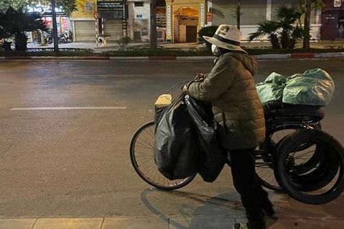 Lặng lẽ mưu sinh giữa đêm đông giá rét