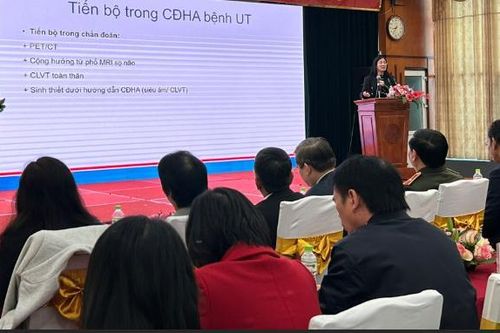 Kết hợp Đông- Tây y trong chăm sóc giảm nhẹ bệnh nhân ung thư