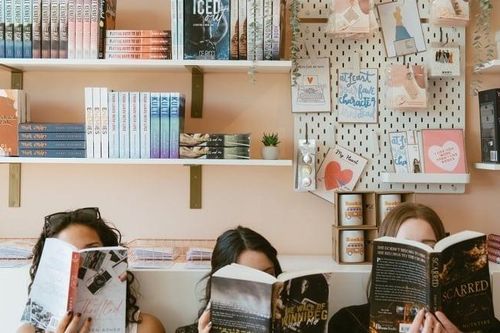 Sách in đang bùng nổ giữa kỷ nguyên số