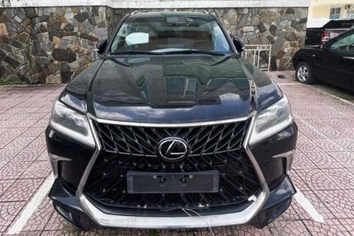Hạ giá thanh lý lô xe sang Lexus, Range Rover, Ducati ở Hà Tĩnh