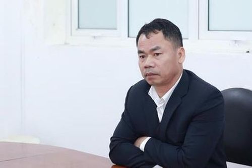 Khởi tố Chủ tịch Liên đoàn lao động; Giám đốc Công ty Thép