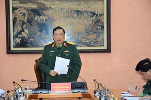 Thượng tướng Phạm Hoài Nam chủ trì họp Ban chỉ đạo Dự án về xe thiết giáp