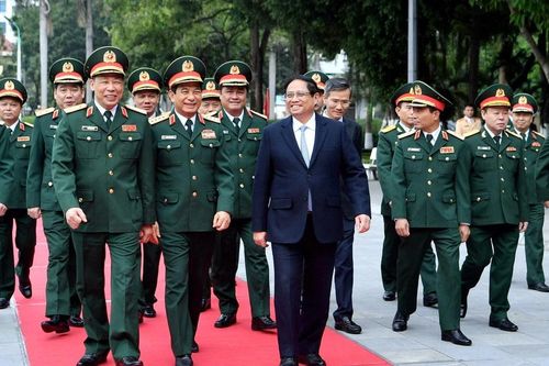 Gìn giữ và phát huy truyền thống anh hùng của Quân đội