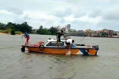 Hai nữ sinh lớp 7 ở Quảng Ngãi đuối nước thương tâm