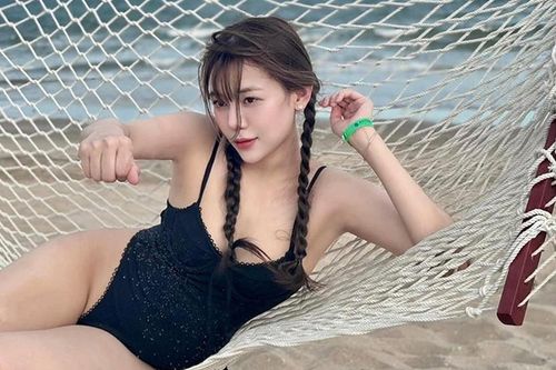 Bạn gái xinh đẹp của Phan Tuấn Tài công khai loạt ảnh nóng bỏng