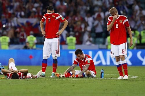 Bóng đá Nga ở lại châu Âu hay gia nhập châu Á?