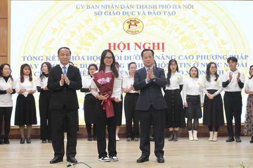 56 giáo viên Hà Nội hoàn thành khóa bồi dưỡng tại Australia