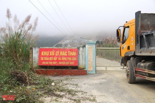 Người dân ở Nghệ An 'sống mòn' chờ dự án xử lý rác thải hoạt động