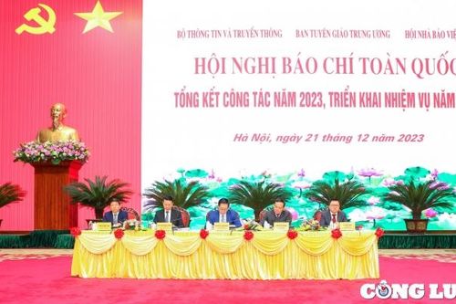 Tạo sự chuyển biến tích cực, rõ nét, lấy lại được niềm tin của công chúng đối với báo chí