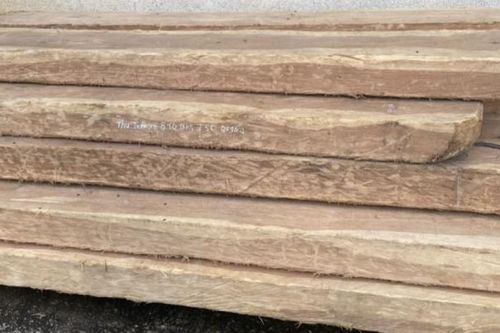 Thừa Thiên Huế: Bắt 2 đối tượng vận chuyển gỗ lậu
