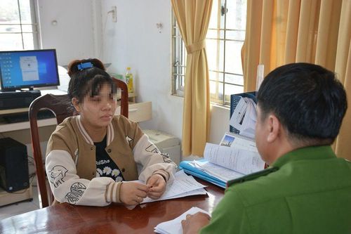 Giận chồng, người phụ nữ thả trôi sông con 14 ngày tuổi rồi nói dối bị bắt cóc