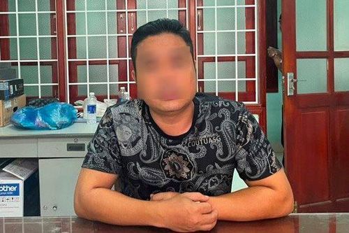 Bắt quả tang hai cặp nam, nữ mua bán dâm tại khách sạn