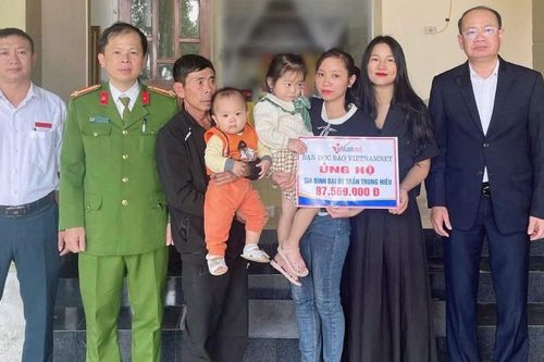 Trao gần 90 triệu đồng tới gia đình Đại úy Trần Trung Hiếu ở Hà Tĩnh