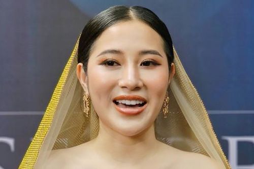Ca sĩ Tố My bị tiền đột quỵ, may cấp cứu kịp thời