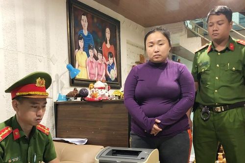 Hai phụ nữ lập hơn 50 công ty 'ma', bán khống 2.000 tỷ đồng tiền hóa đơn
