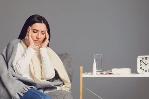 Vì sao hay bị đau đầu khi trời lạnh?