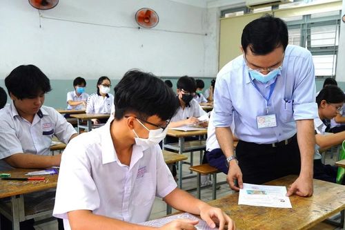Thành phố Hồ Chí Minh: Tăng ứng dụng công nghệ trong tuyển sinh đầu cấp