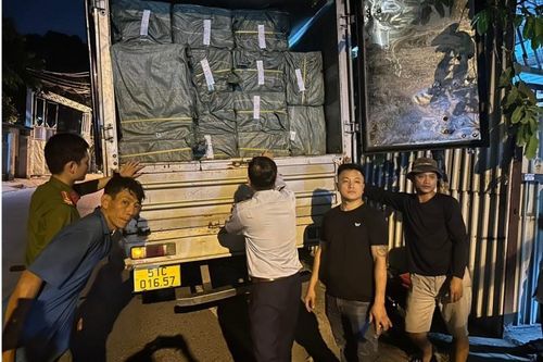 TP. Hồ Chí Minh: Tạm giữ hơn 3.000 sản phẩm đồ gia dụng không rõ nguồn gốc