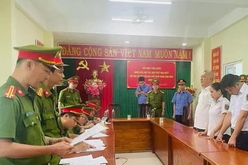 Khởi tố Giám đốc Cảng vụ, Thuyền trưởng, Kế toán trưởng, Thủ quỹ cùng 2 Giám đốc doanh nghiệp