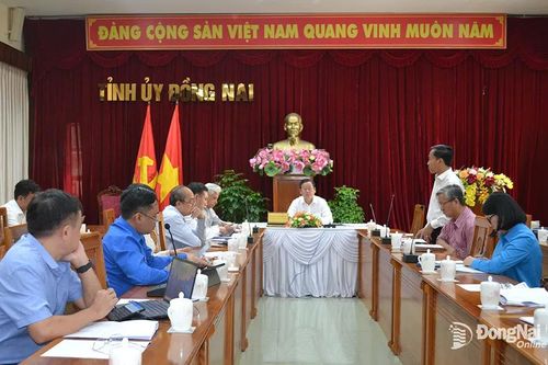 Triển khai các quyết định của Ban TVTU về thực hiện Sổ tay đảng viên điện tử Đảng bộ tỉnh