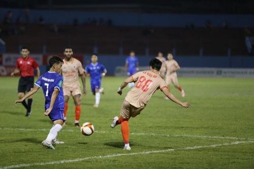 Khánh Hòa FC gặp Công an Hà Nội: Hy vọng từ 'làn gió mới'