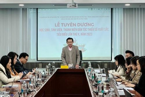Tuyên dương 143 học sinh, sinh viên, thanh niên dân tộc thiểu số xuất sắc